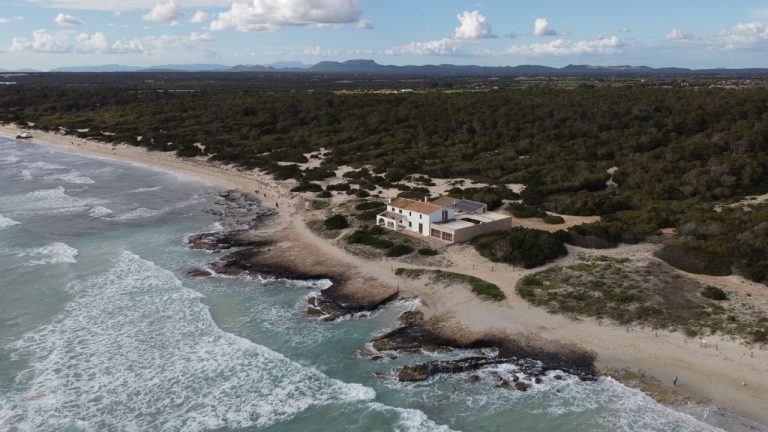 Maison en bord de mer en Espagne